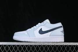 Picture of Air Jordan 1 LOW _SKUfw22979771681724100fw